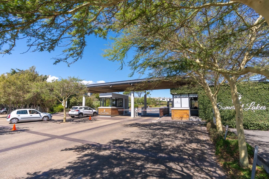 3 Bedroom Property for Sale in Somerset Lakes Western Cape